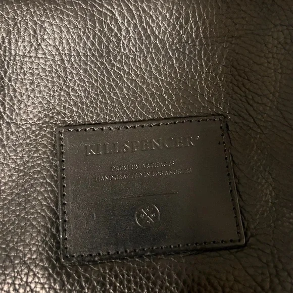 Leather Killspencer in good Condition. Own By basketball player Demarcus Cousins